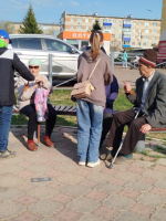 Акция «Георгиевская лента» в Менделеевске: юные экологи и журналисты в деле