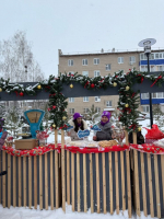 На гастрофестивале по-Менделеевски приготовили 10 килограммов плова, угощали татарским чаем и глинтвейном