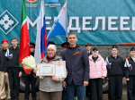 «Победа будет за нами»: в Менделеевске отправили гуманитарный груз и вручили награды волонтёрам