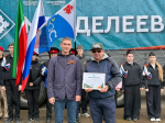 «Победа будет за нами»: в Менделеевске отправили гуманитарный груз и вручили награды волонтёрам