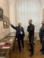 Глава Менделеевска посетил музей-квартиру великого химика в Санкт-Петербурге